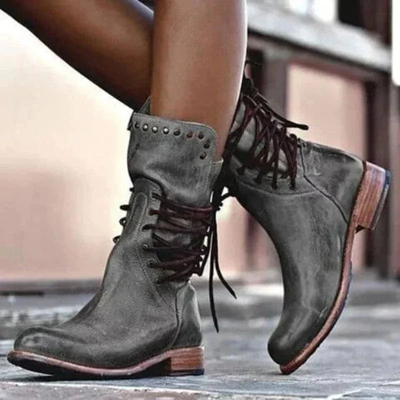 Hutton Rugged Trail Boots